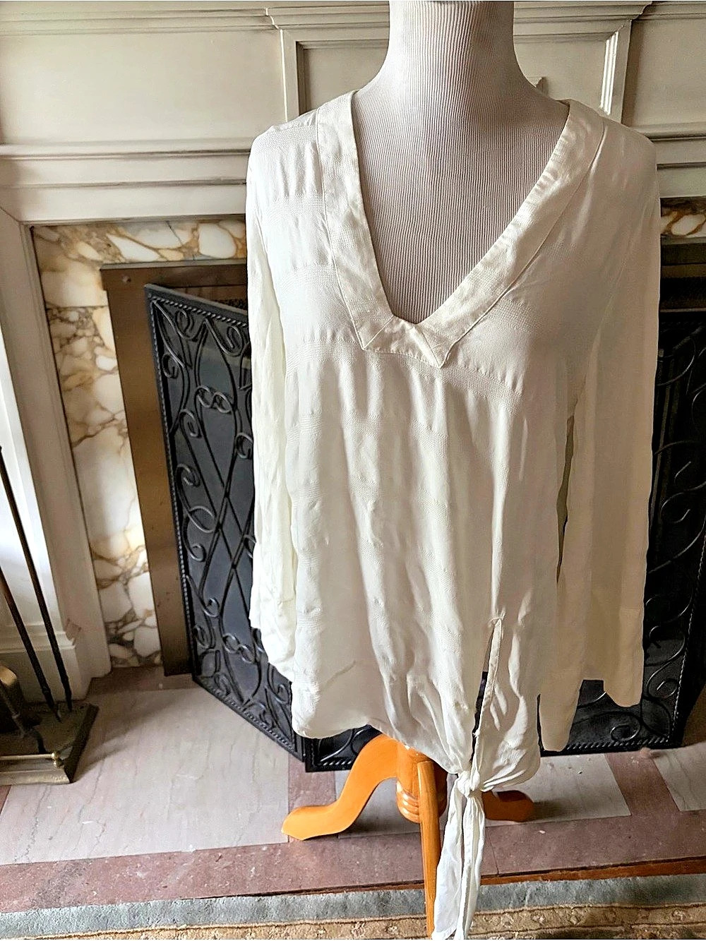 Free People Worlds Apart Tunic V-Neck Tie Hem White Medium